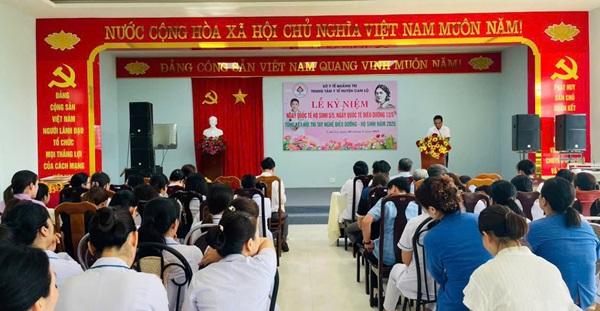 97,8% người bệnh nội trú và 99,9% người bệnh ngoại trú hài lòng với đội ngũ điều dưỡng viên, hộ...